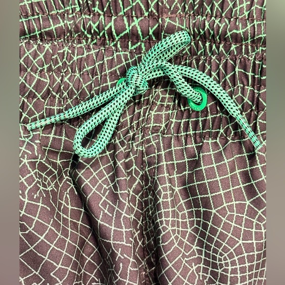 NEW Green/Purple Grid Swoosh Volley Hybrid Swim Trunks / Shorts - Sizes S/L/XXL - Picture 5 of 9
